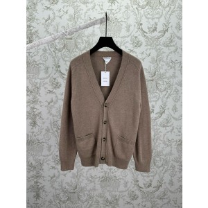 보테가베네타 남자 가디건