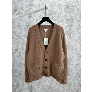 보테가베네타 남자 가디건