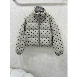 샤넬 여자 패딩