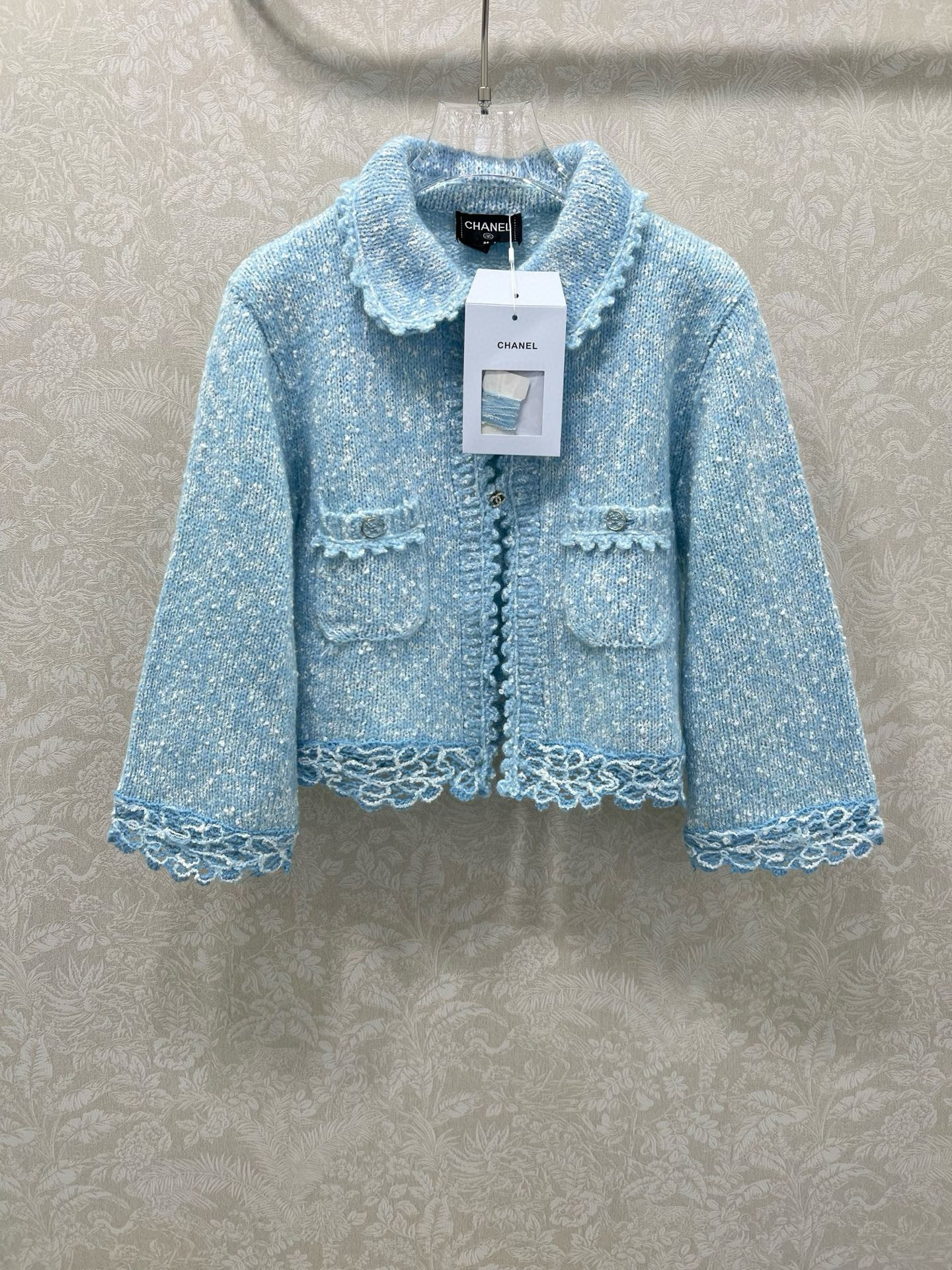 샤넬 여자 가디건