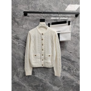 샤넬 여자 가디건