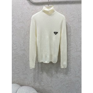 프라다 여자 니트