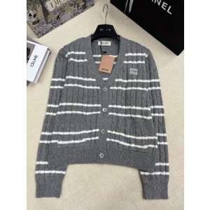 미우미우 여자 가디건