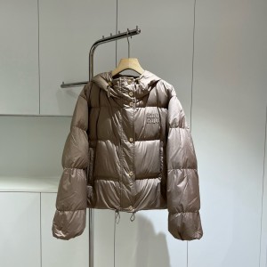 미우미우 여자 패딩