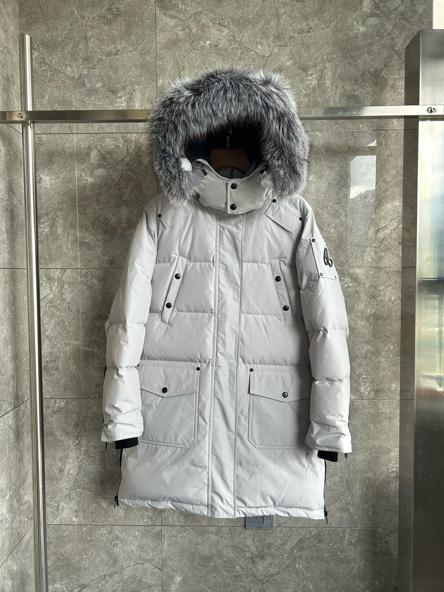 무스너클 남녀공용 패딩