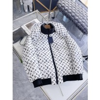 루이비통 남자 패딩