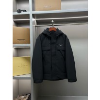 루이비통 남자 패딩