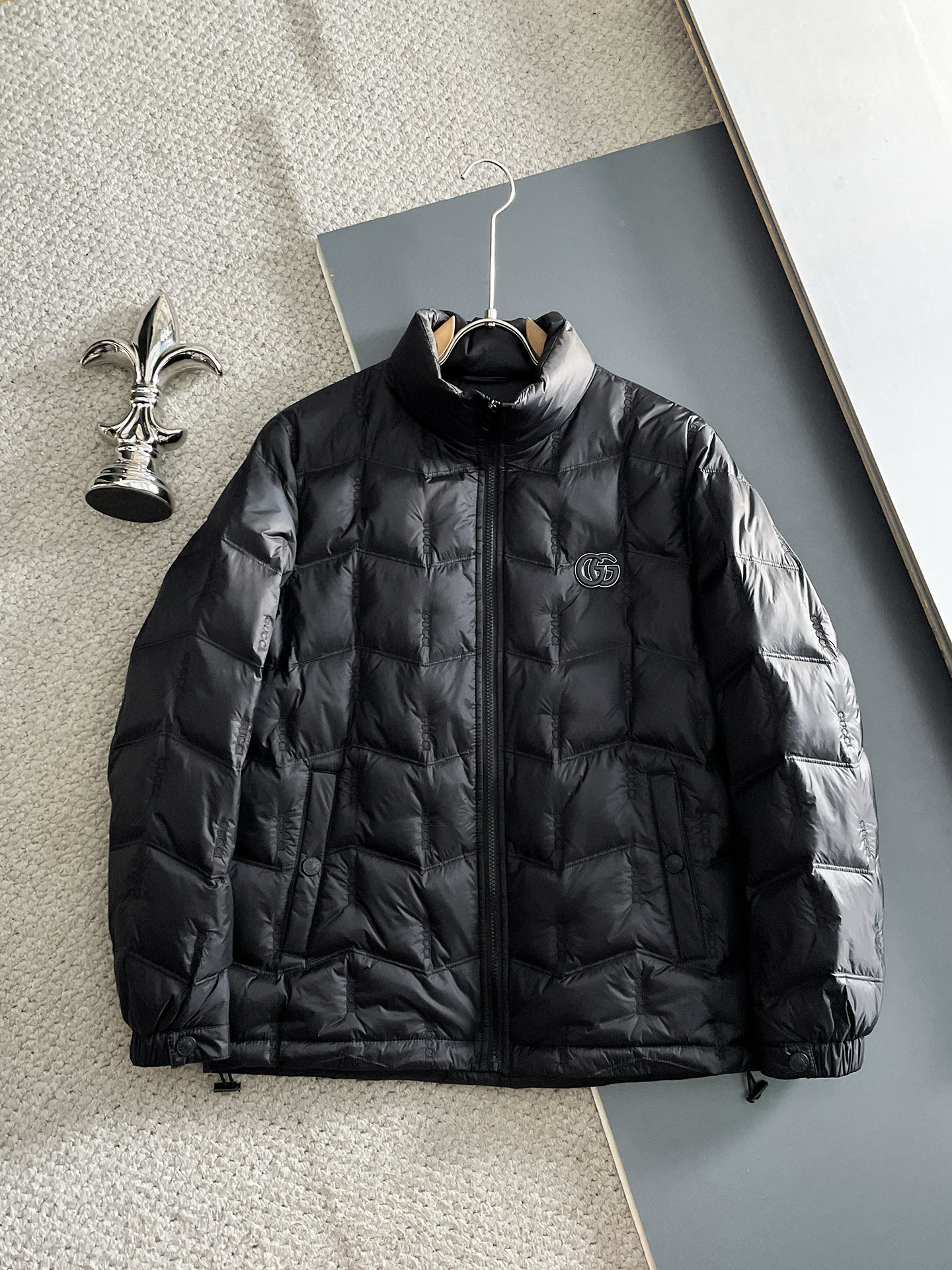 구찌 남자 패딩