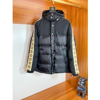 구찌 남자 패딩