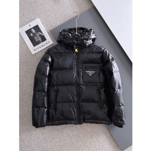 프라다 남자 패딩