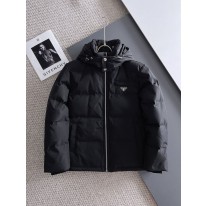 프라다 남자 패딩