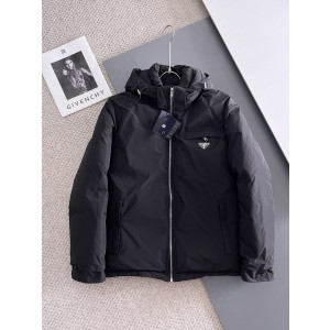 프라다 남자 패딩