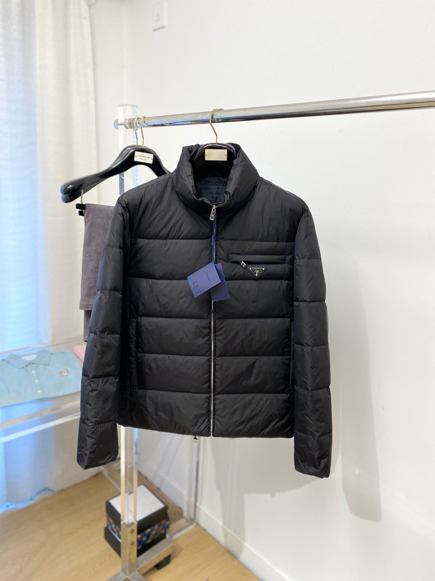 프라다 남자 패딩