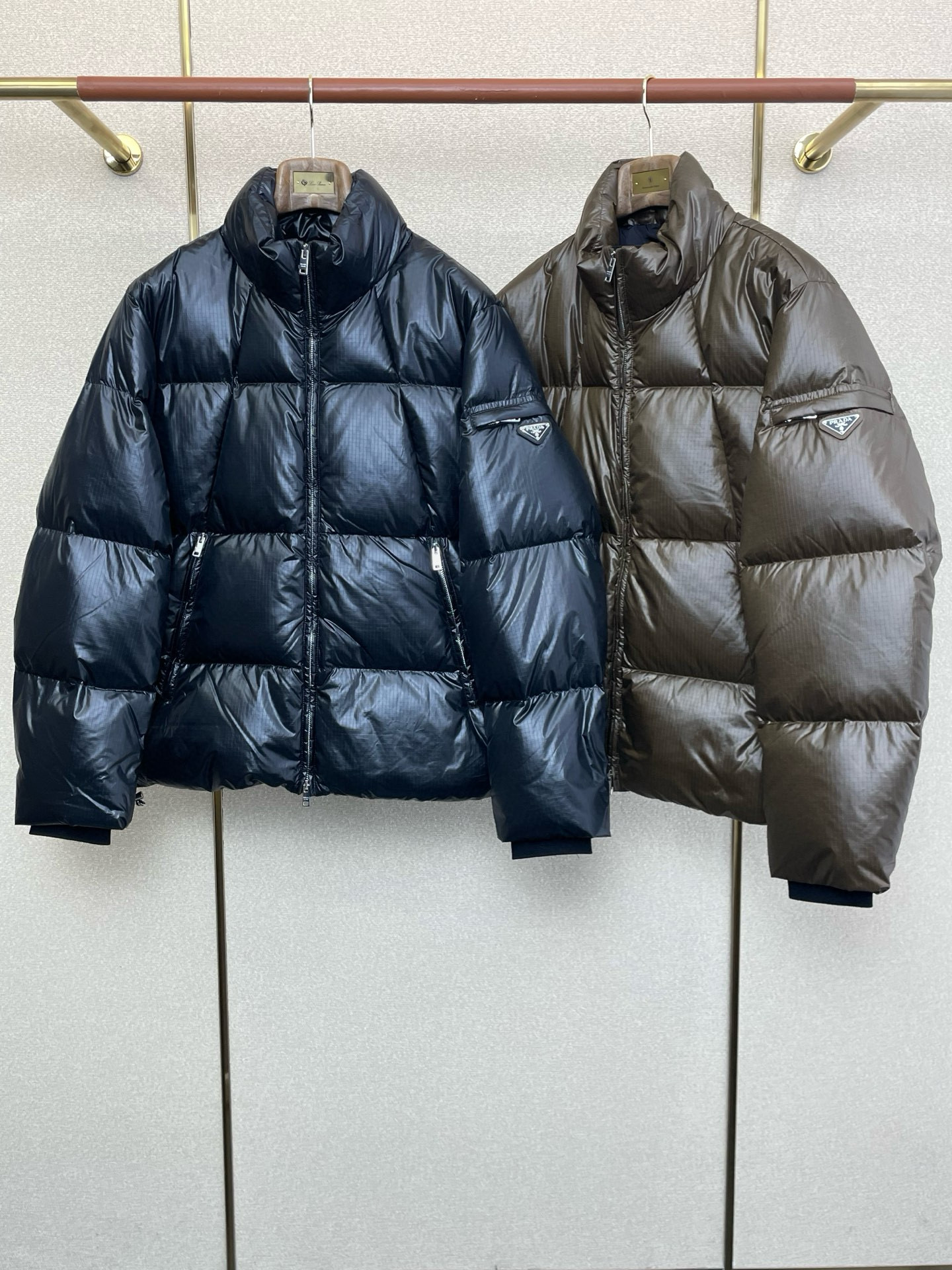 프라다 2컬러 남자 패딩