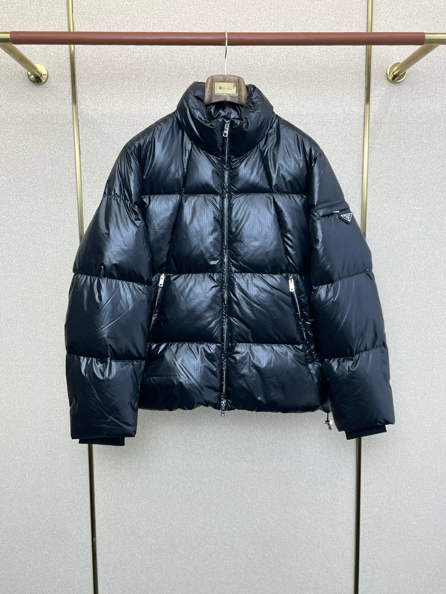 프라다 2컬러 남자 패딩