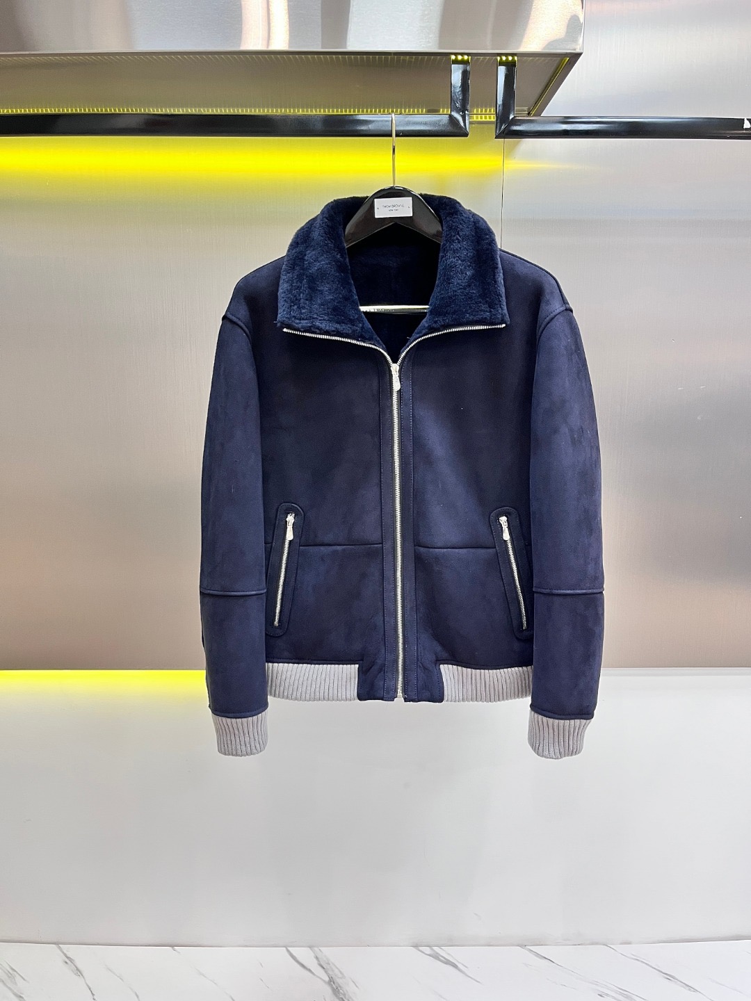 브루넬로 쿠치넬리 양가죽 자켓