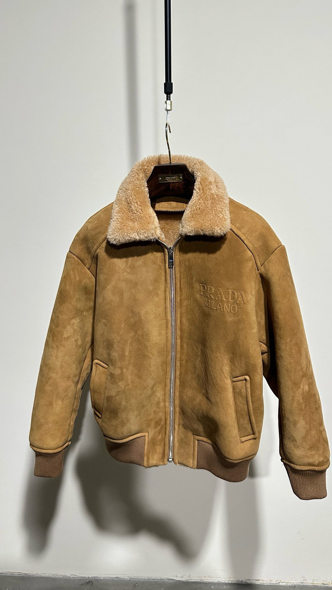 프라다 양가죽 양모 자켓