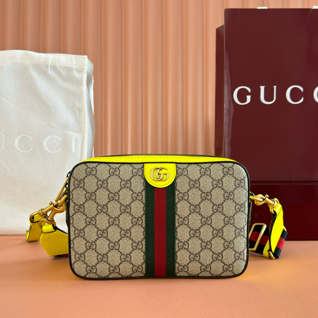 구찌 699439 남자가방