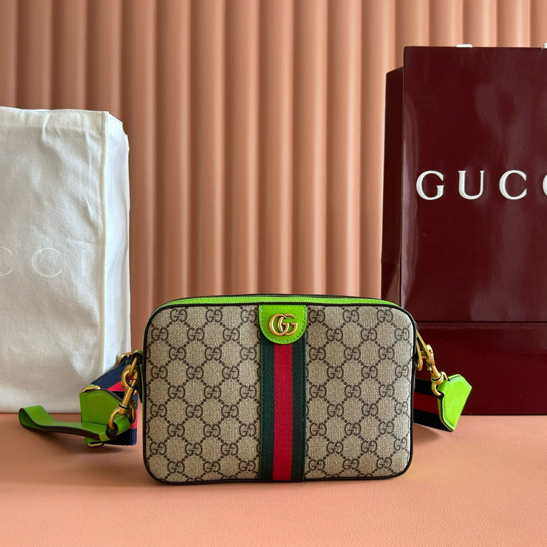 구찌 699439 남자가방